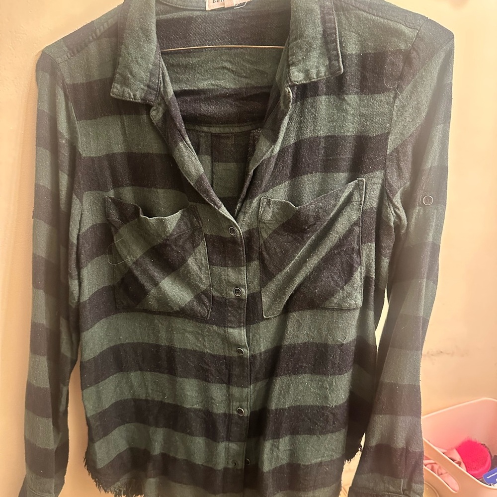 Bella Dahl Flannel Green and Black Striped Button-Up Shirt
